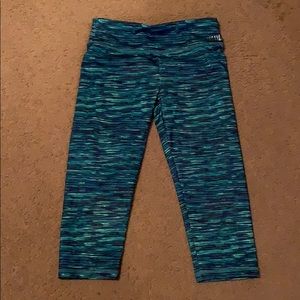 Green blue Capri pants worn once and in good shape